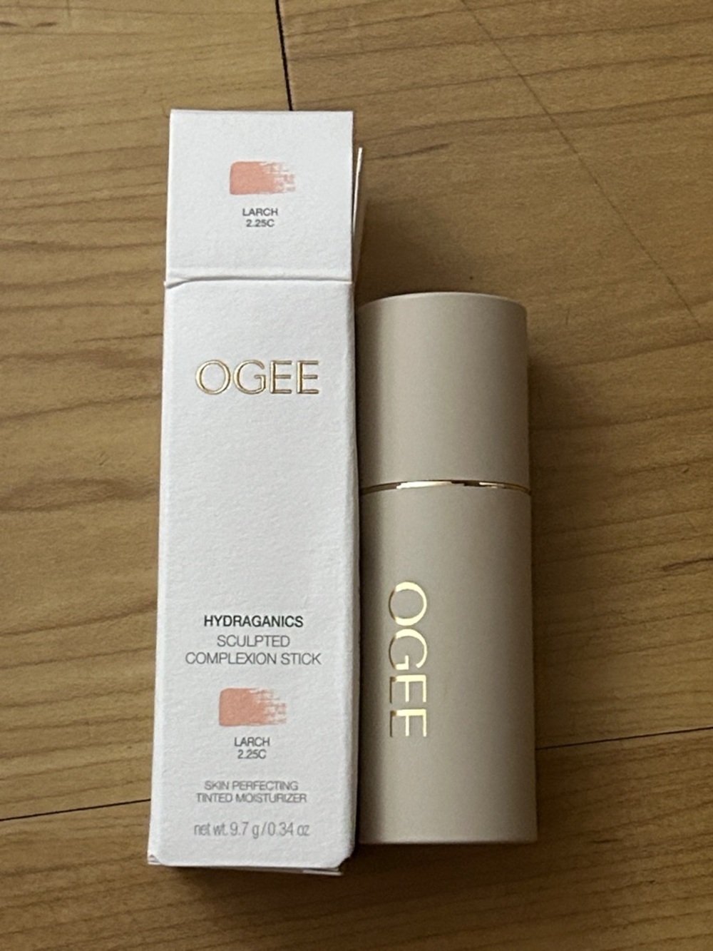 Hydraganics Sculpted Complexion Stick - Larch (Tinted Moisturizer)